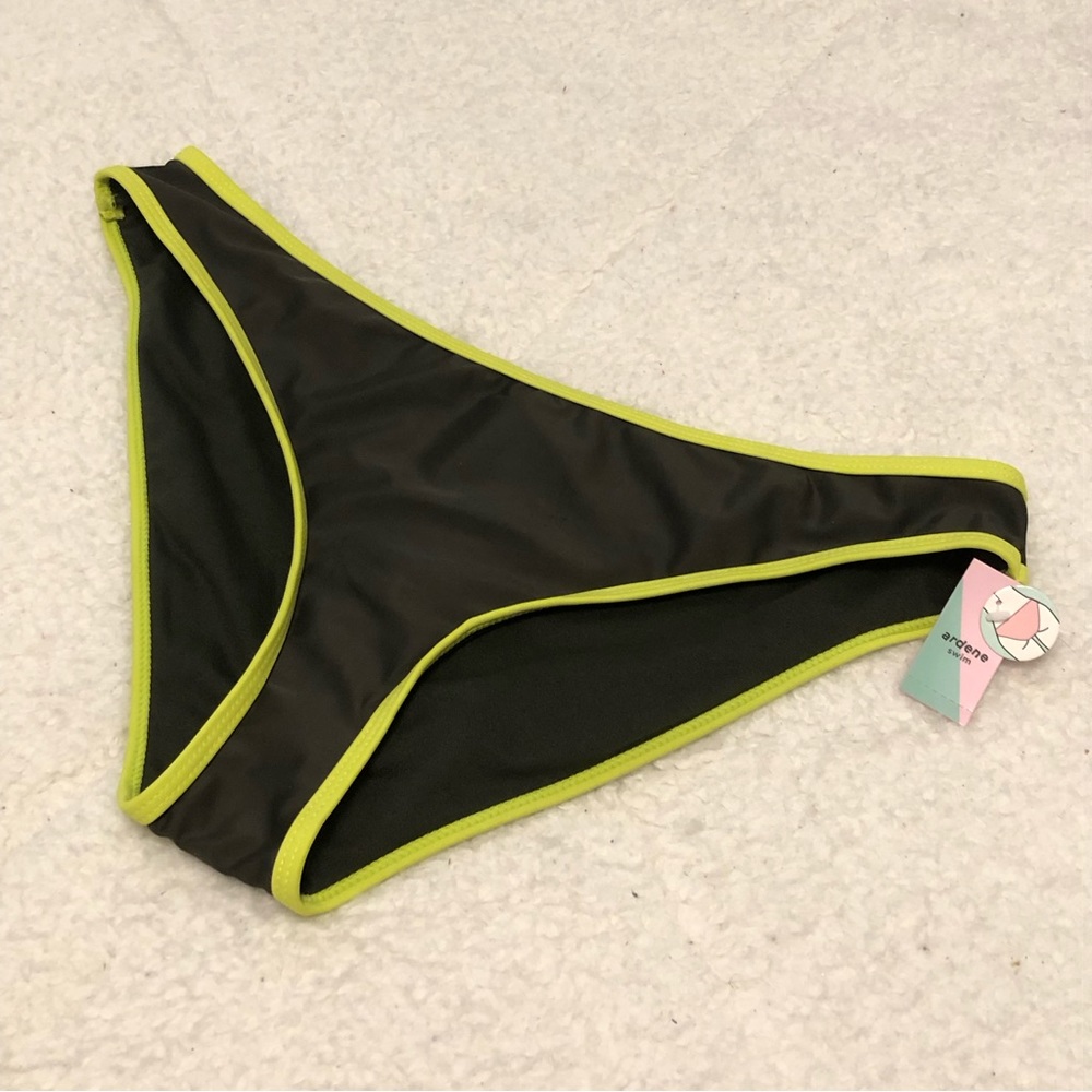 🆕 NWT Green Two Tone Bikini Bottom